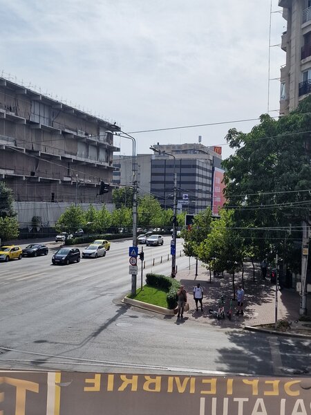 Unirii, Sfanta Vineri, ultracentral