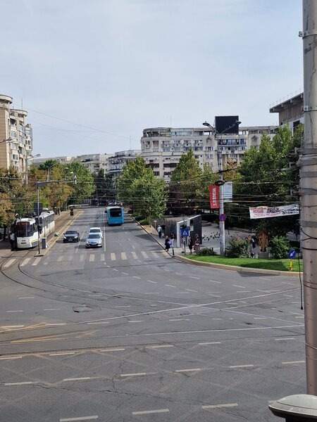 Unirii, Sfanta Vineri, ultracentral